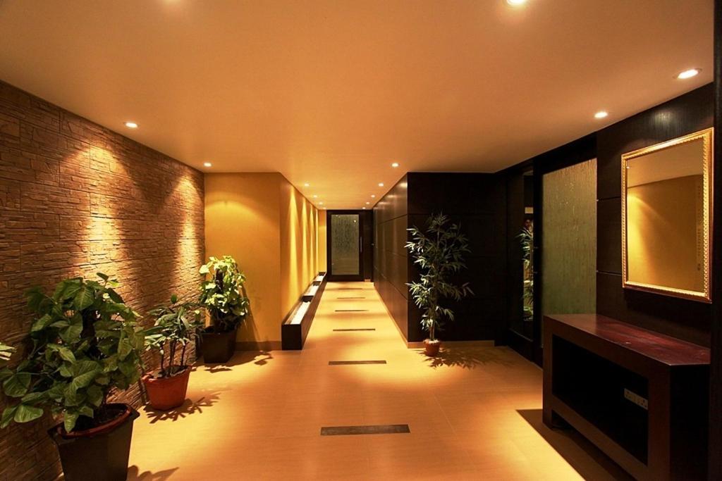 Brijwasi Royal Hotel Mathura Exterior foto