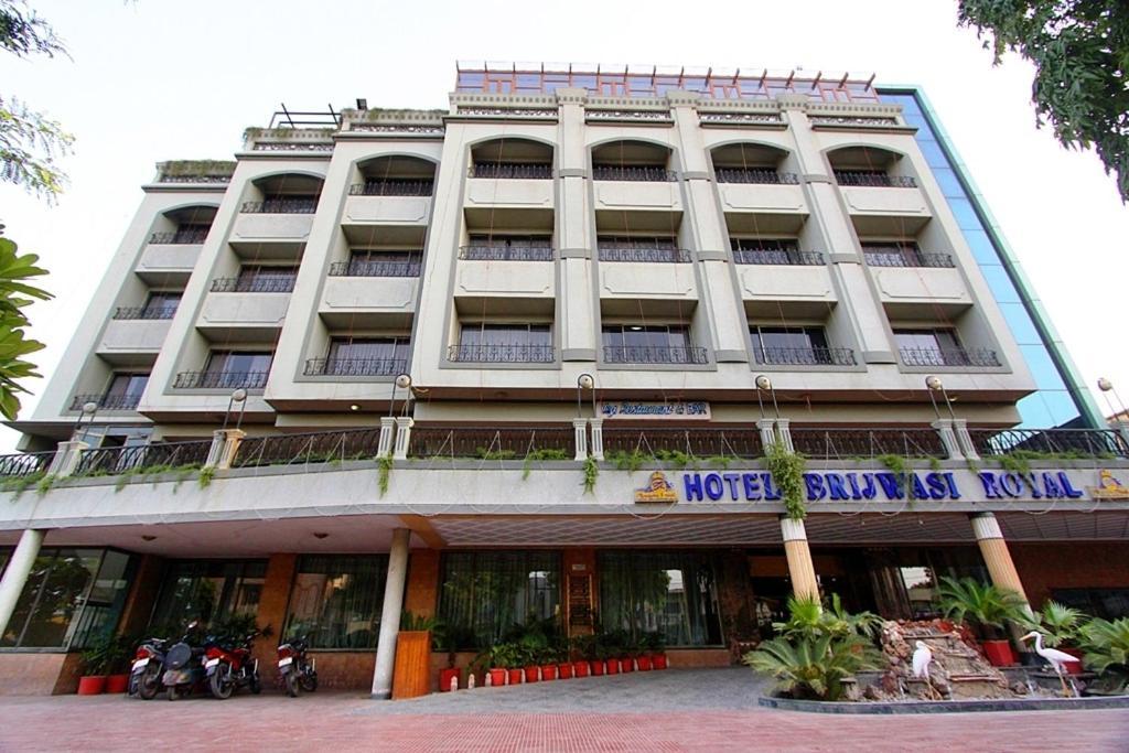 Brijwasi Royal Hotel Mathura Exterior foto